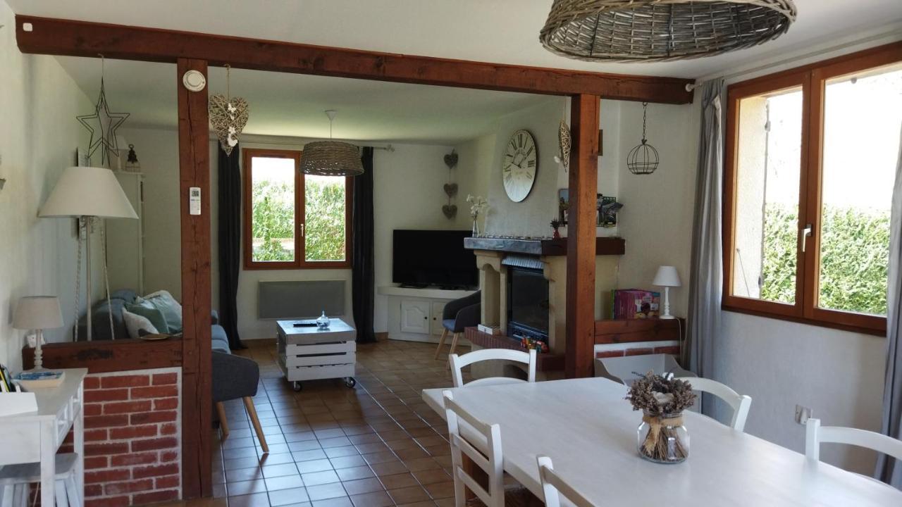 Le Cottage De Mae Seigy Luaran gambar