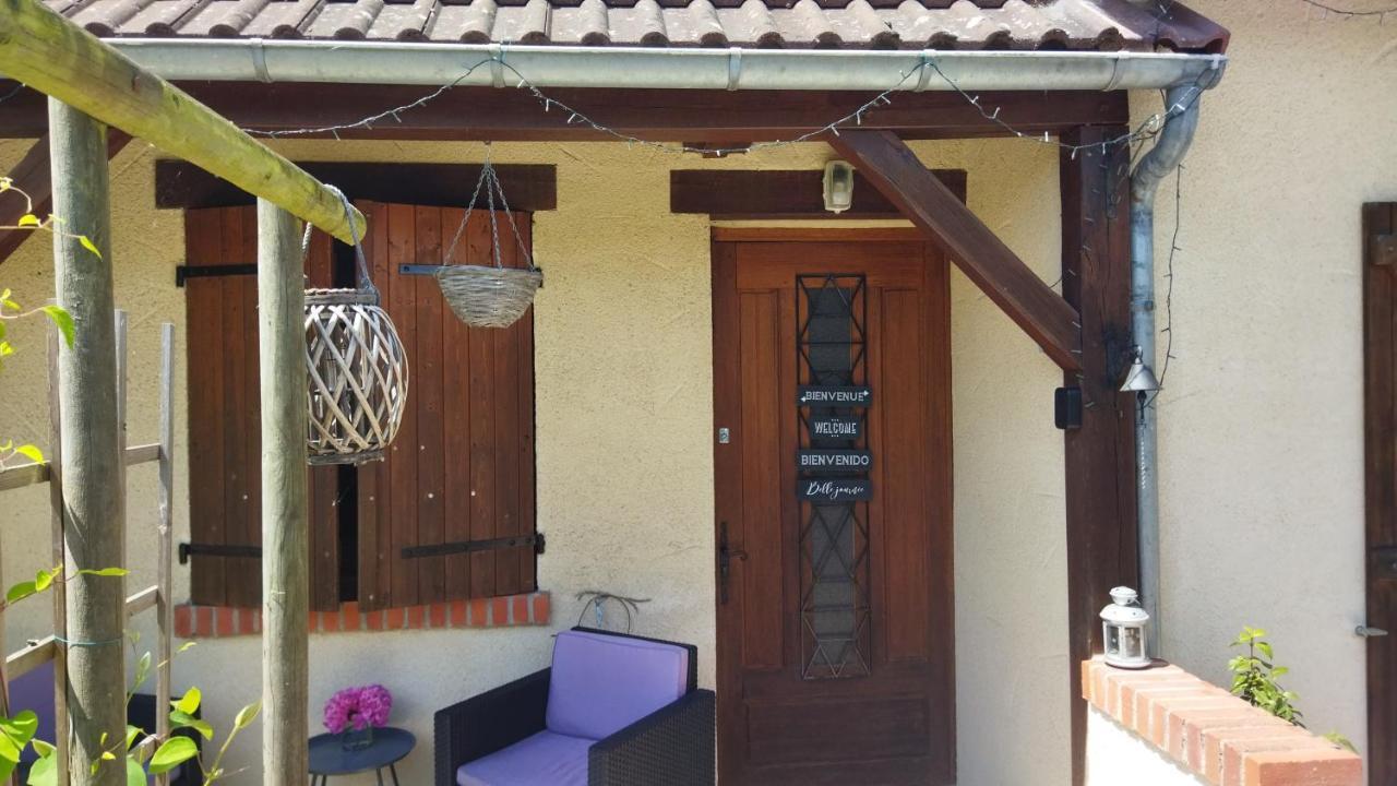 Le Cottage De Mae Seigy Luaran gambar